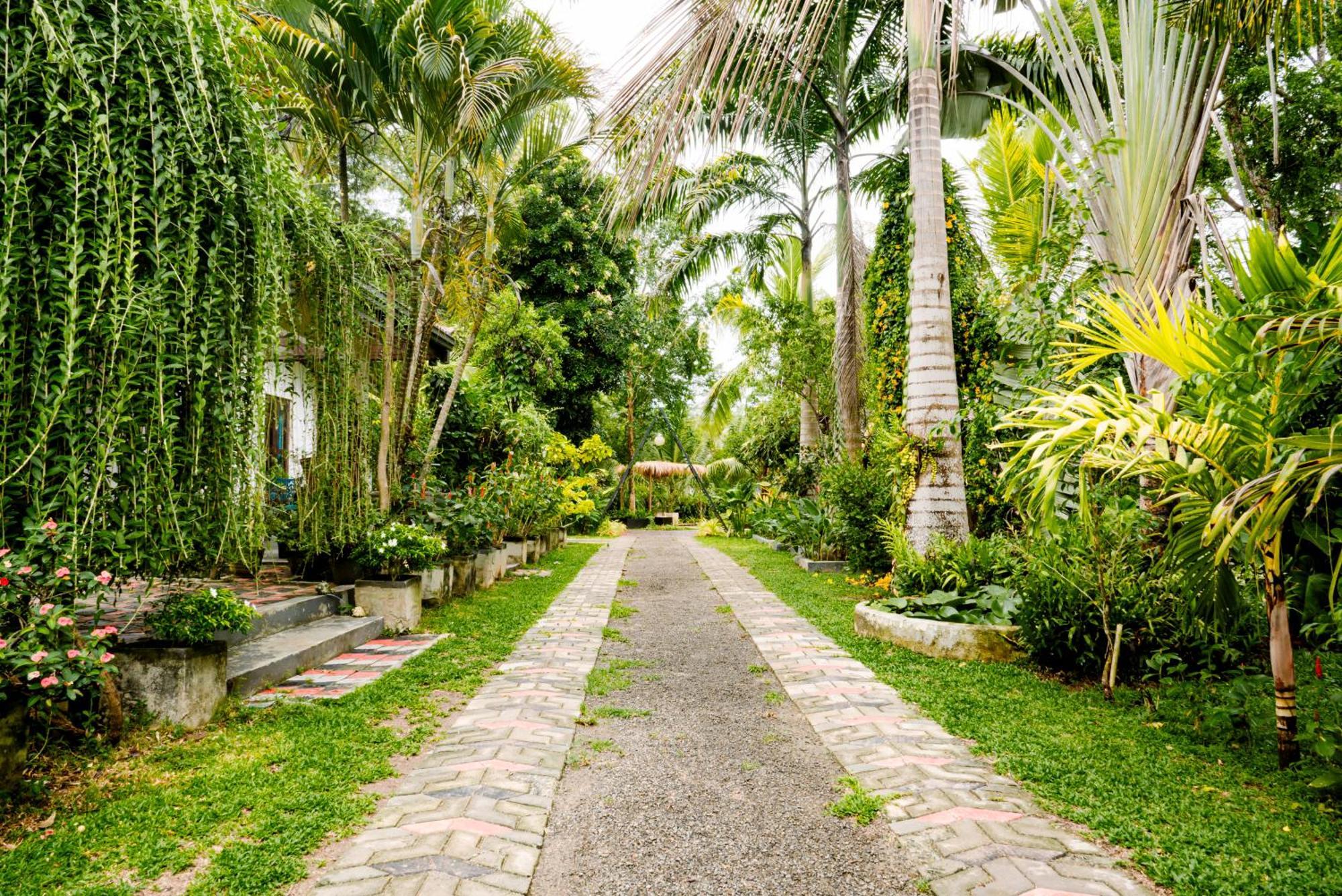 The Triangle Tangalle Exterior foto
