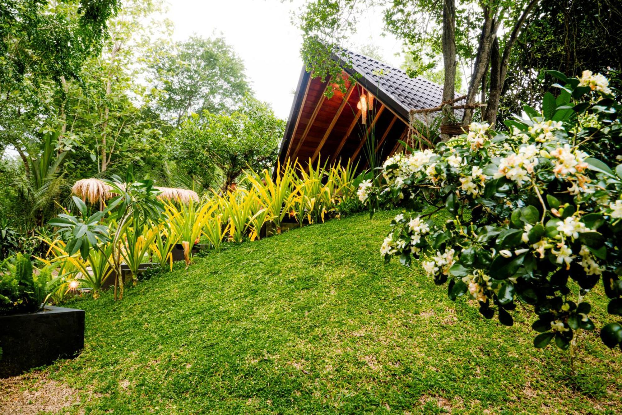 The Triangle Tangalle Exterior foto